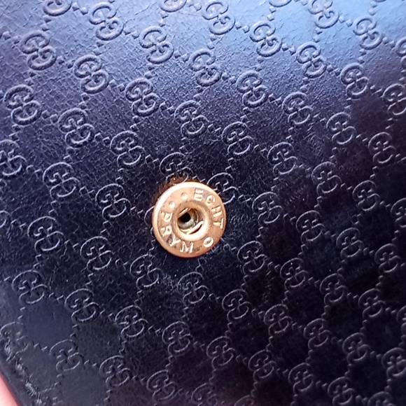 AUTHENTIC c'80s GUCCI Bi-fold Wallet - Picture 14 of 16